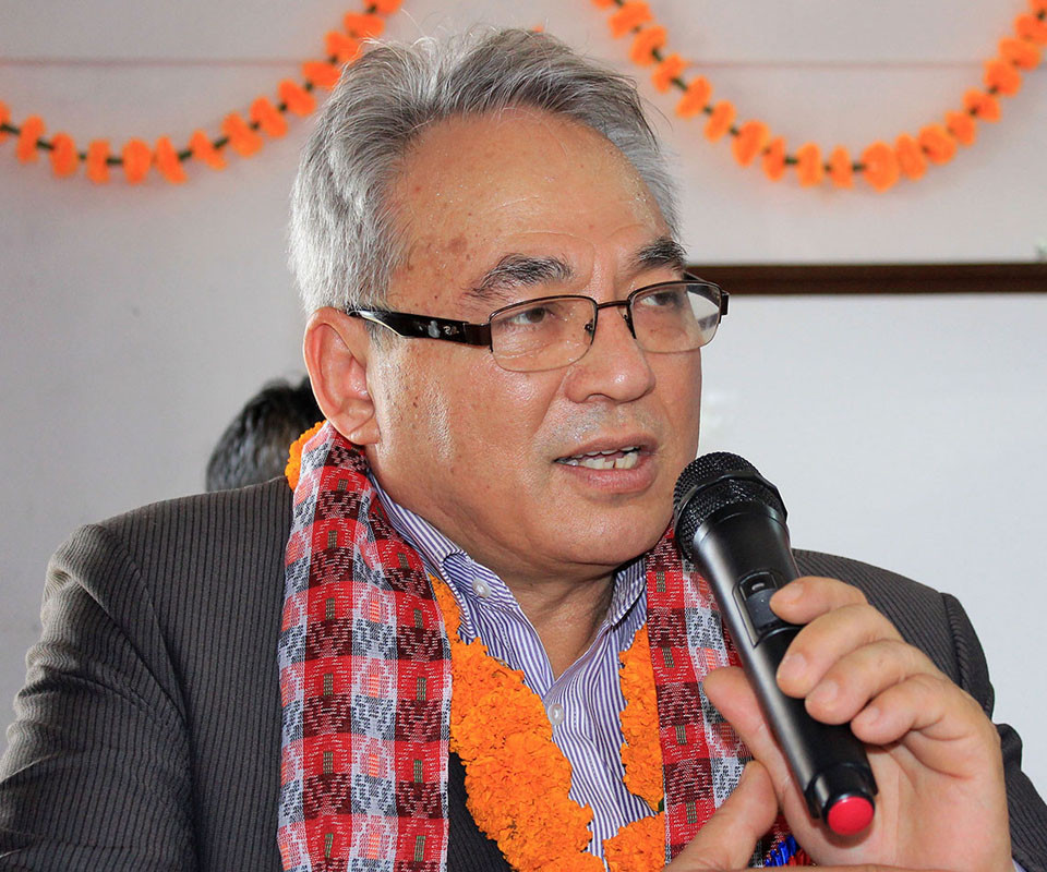 अदालतको आदेश ढिलो भए चुनाव पछाडि सर्न सक्छ : गृहमन्त्री थापा